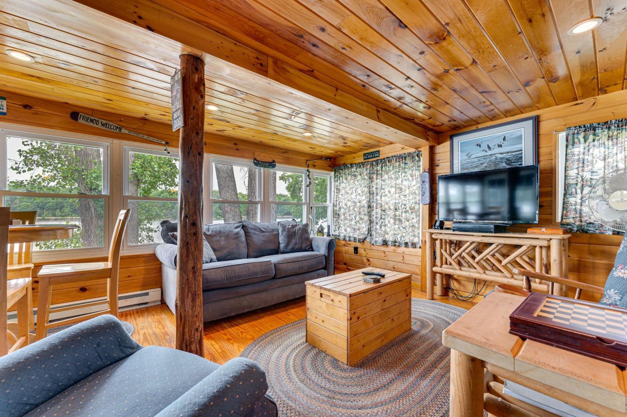 Waterfront Home On Lake Champlain With Dock And Kayaks Orwell Exterior foto